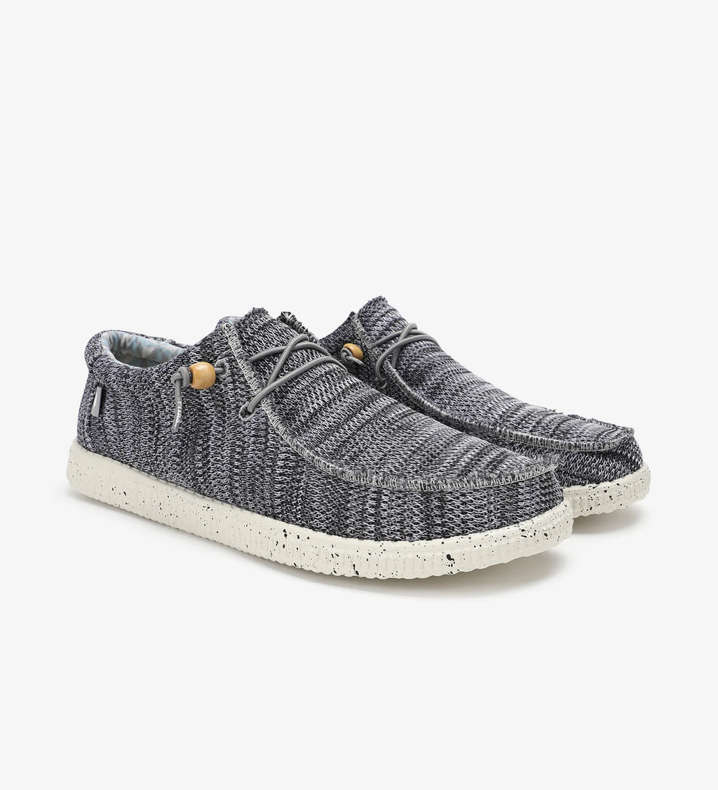 Wallabi Knitted Pitas grey black