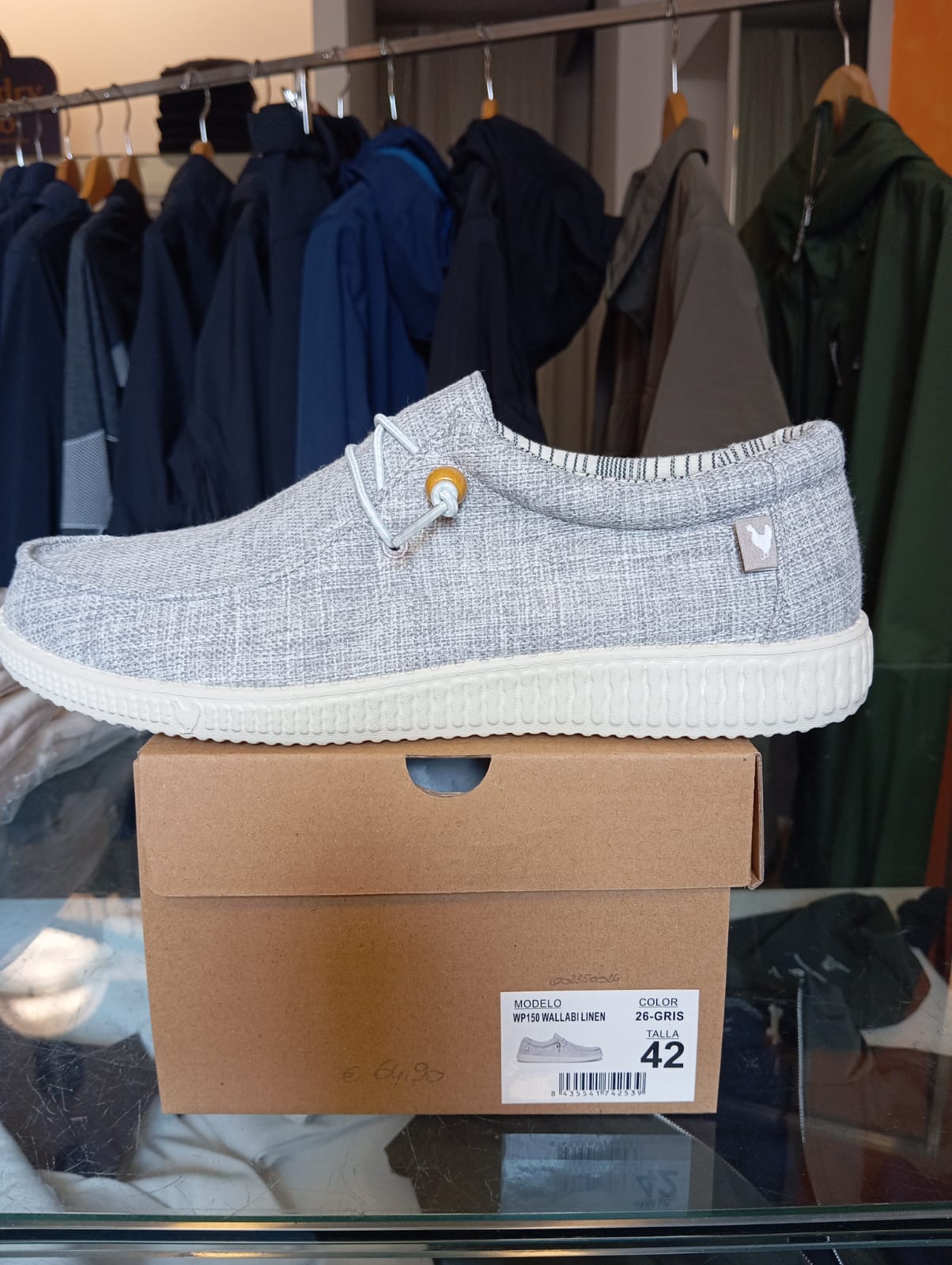 Walk in Pitas wallabi linen grey
