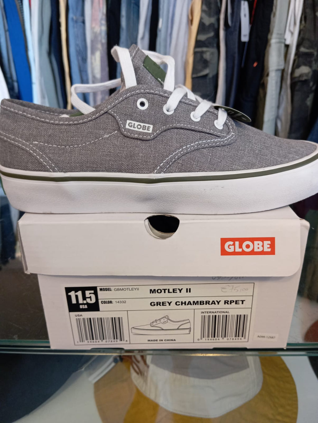 Globe Motley II (Grey Chambray RPET)
