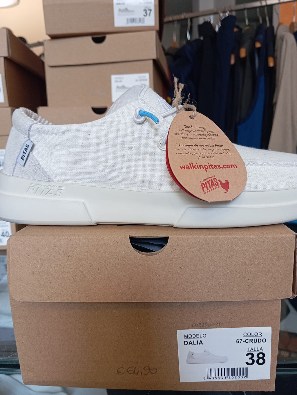 Pitas Dalia white w