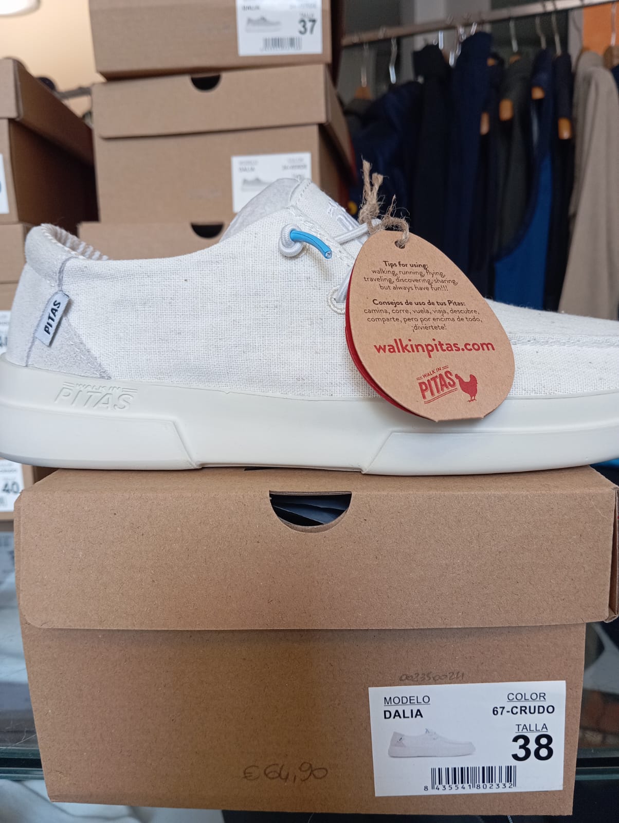 Pitas Dalia white w